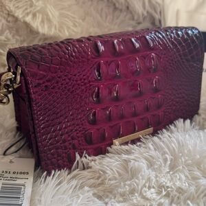 NEW without attached tag! BRAHMIN Minuette Sugar Plum Crossbody